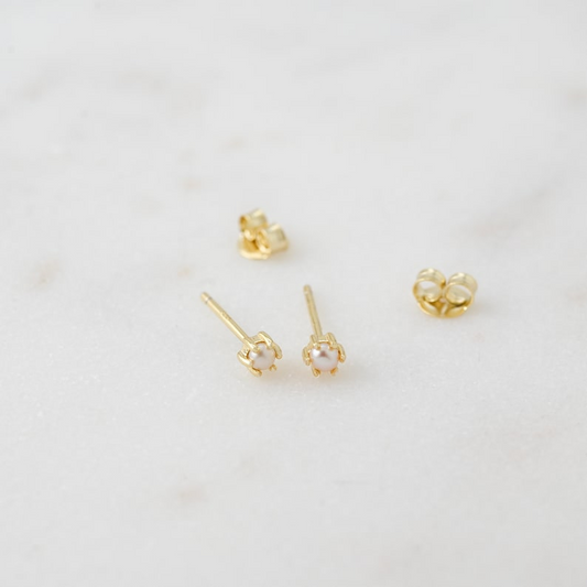 AneJewelryGL Minimalist Dainty Pearl Stud Earrings